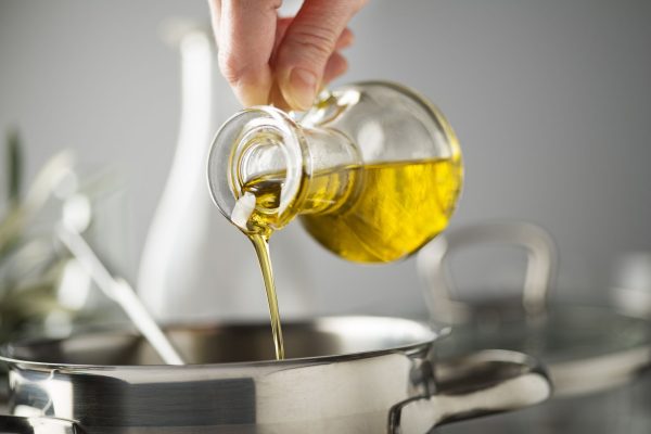 healthiest-types-of-cooking-oil-1638907263